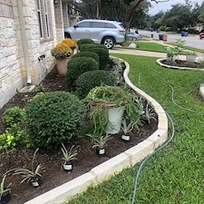 Transform-Your-Garden-The-Benefits-of-Mulching-for-Healthy-Soil-and-Vibrant-Plants 2